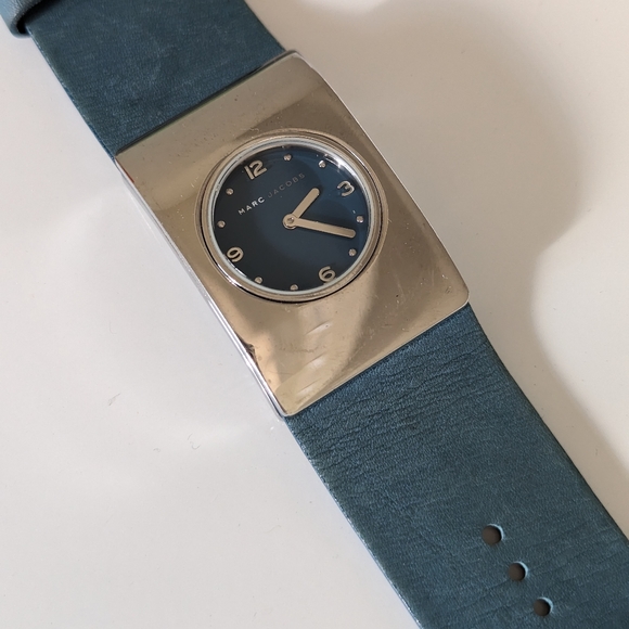 Marc by Marc Jacob Genuine Leather Stainless Steel Watch MBM1069 main image 9